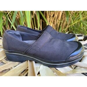 Dansko Women's 40 Black Canvas Classic Comfort Vegan Clogs